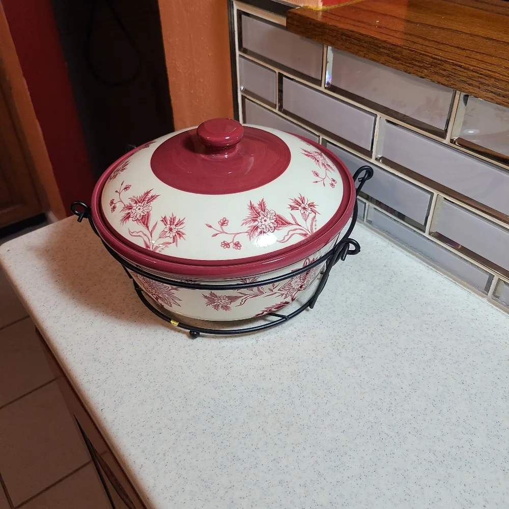 Casserole dish with lid And Wire Rack